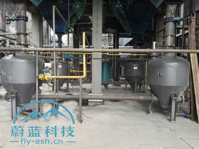 湖南蔚藍環保科技-多倉泵串聯下引式輸送系統.jpg 湖南蔚藍環保科技-多倉泵串聯下引式輸送系統.jpg